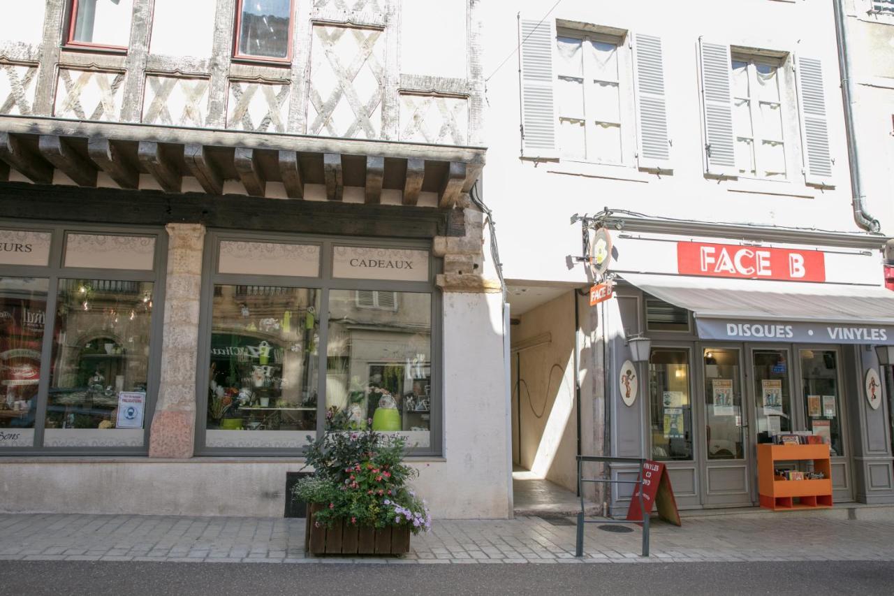 Appartement A-Mi-Chemin - Centre-Ville De Tournus Esterno foto